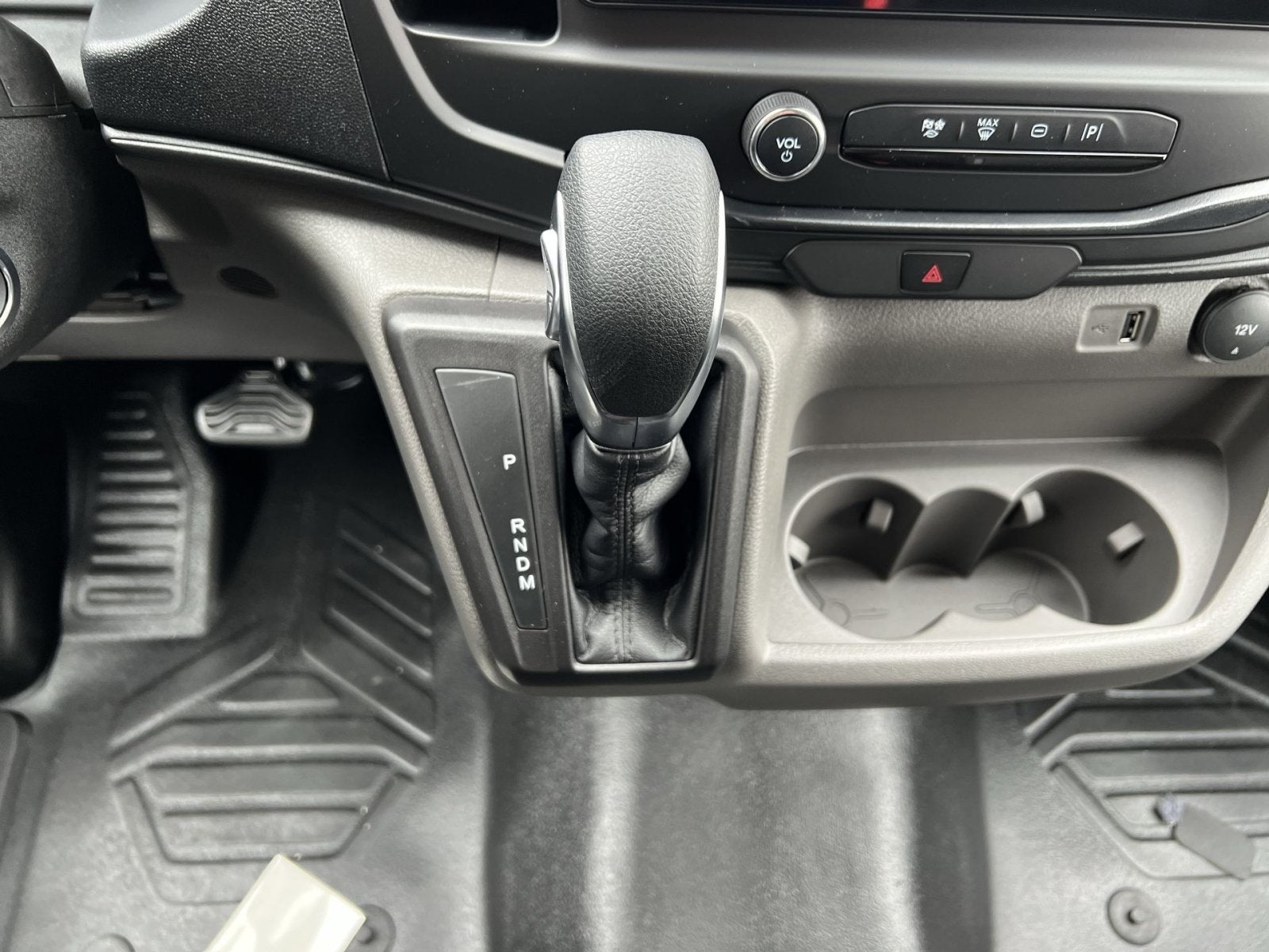 2027 Ford Transit-250 Base