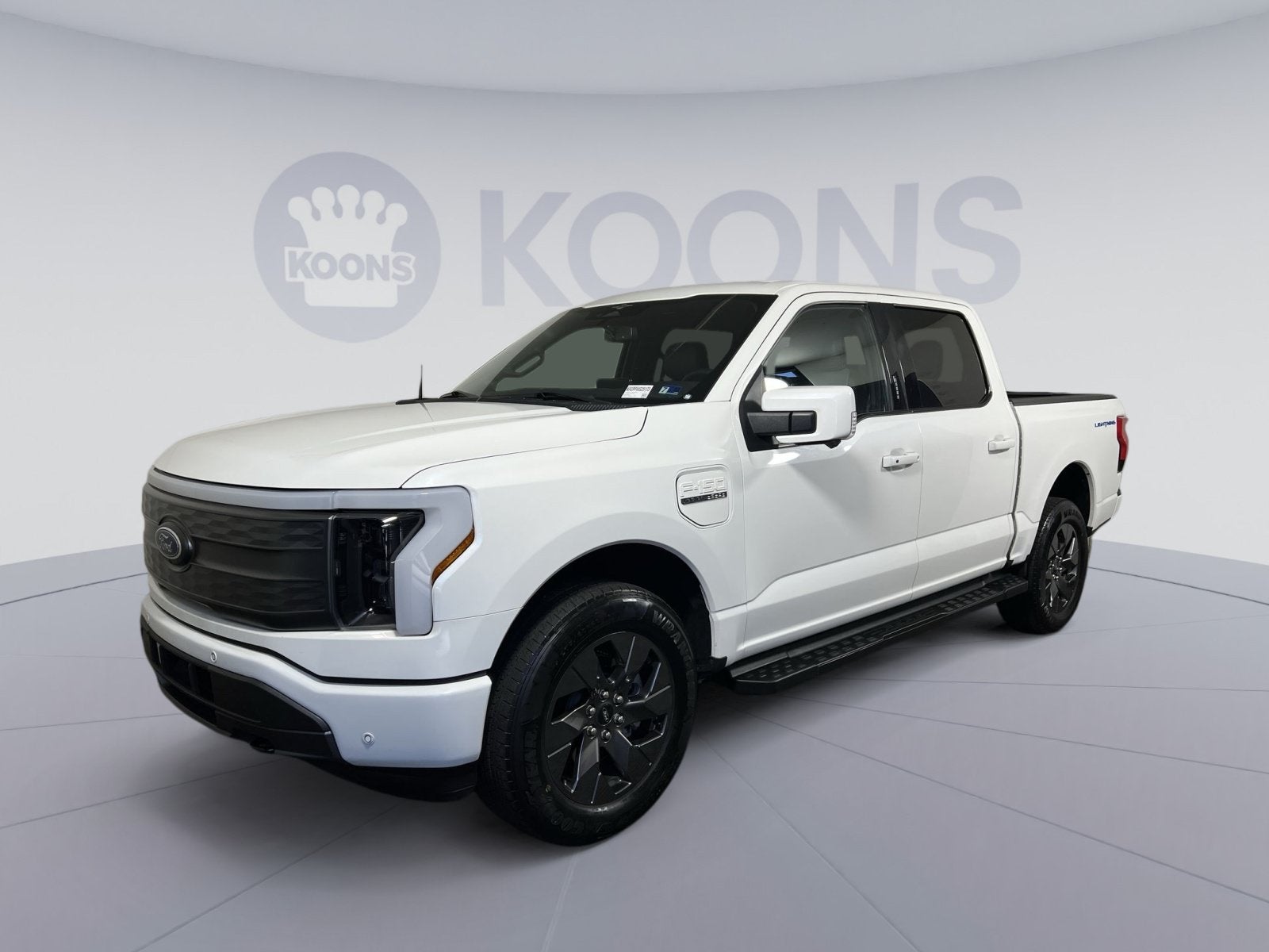 2023 Ford F-150 Lightning Lariat