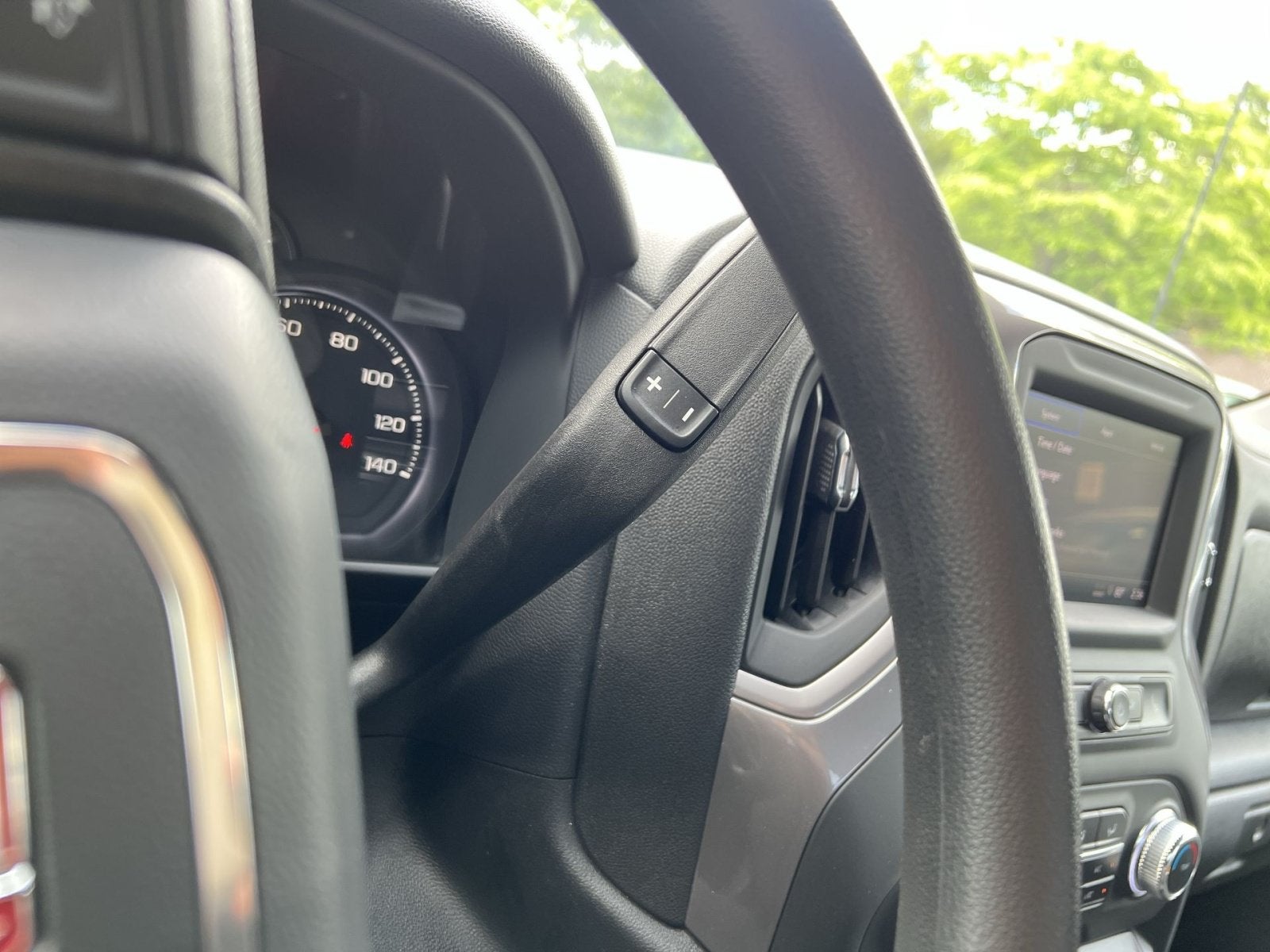 2024 GMC Sierra 2500HD Pro