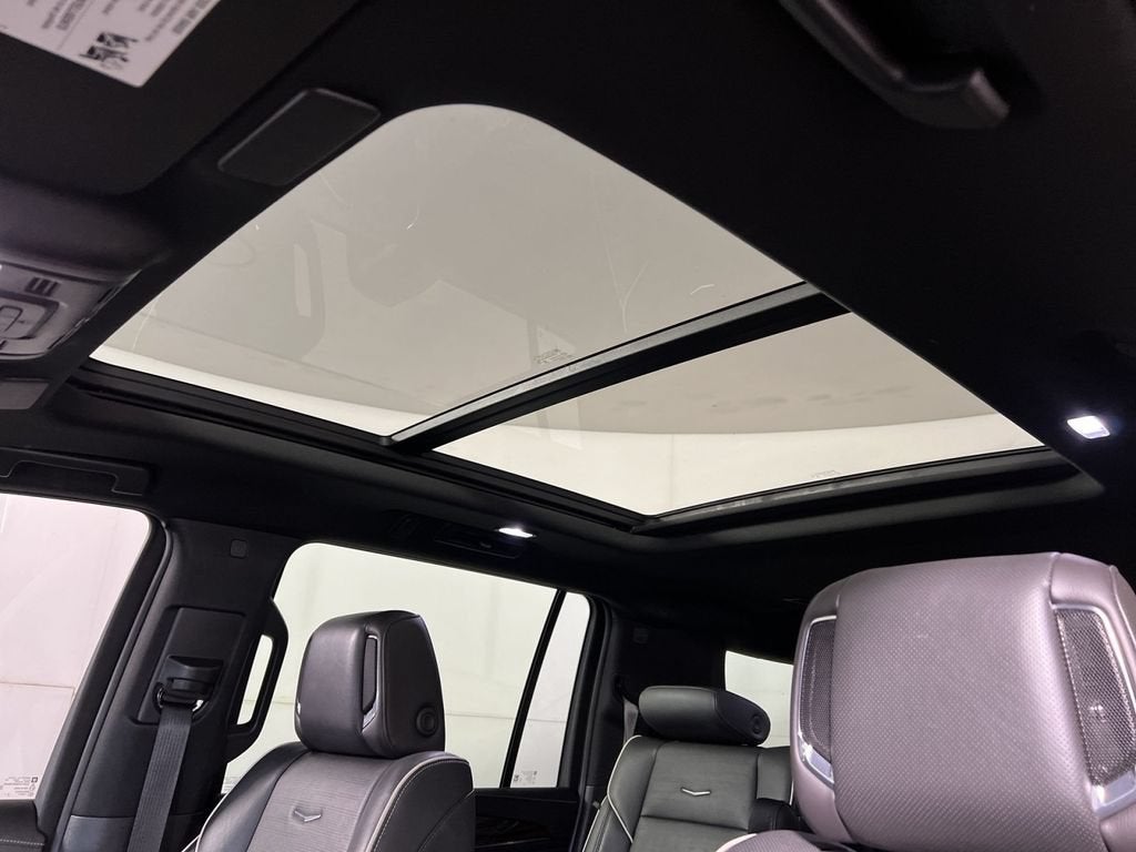 2023 Cadillac Escalade ESV Premium
