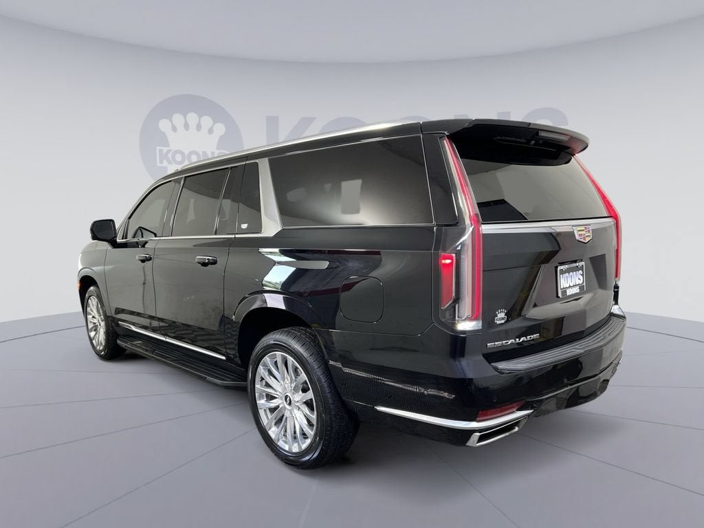 2023 Cadillac Escalade ESV Premium