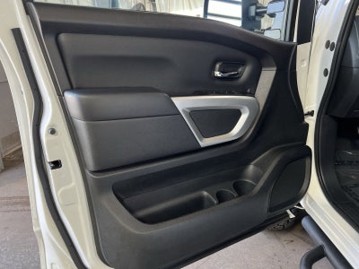 2024 Nissan Titan XD SV