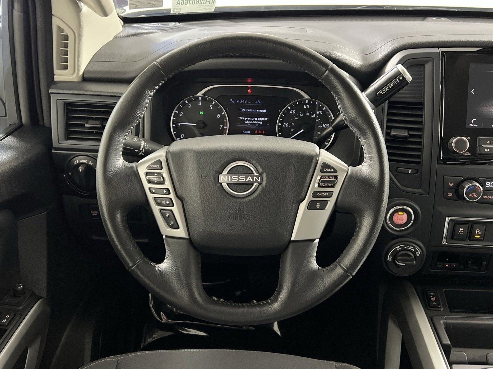 2024 Nissan Titan XD SV