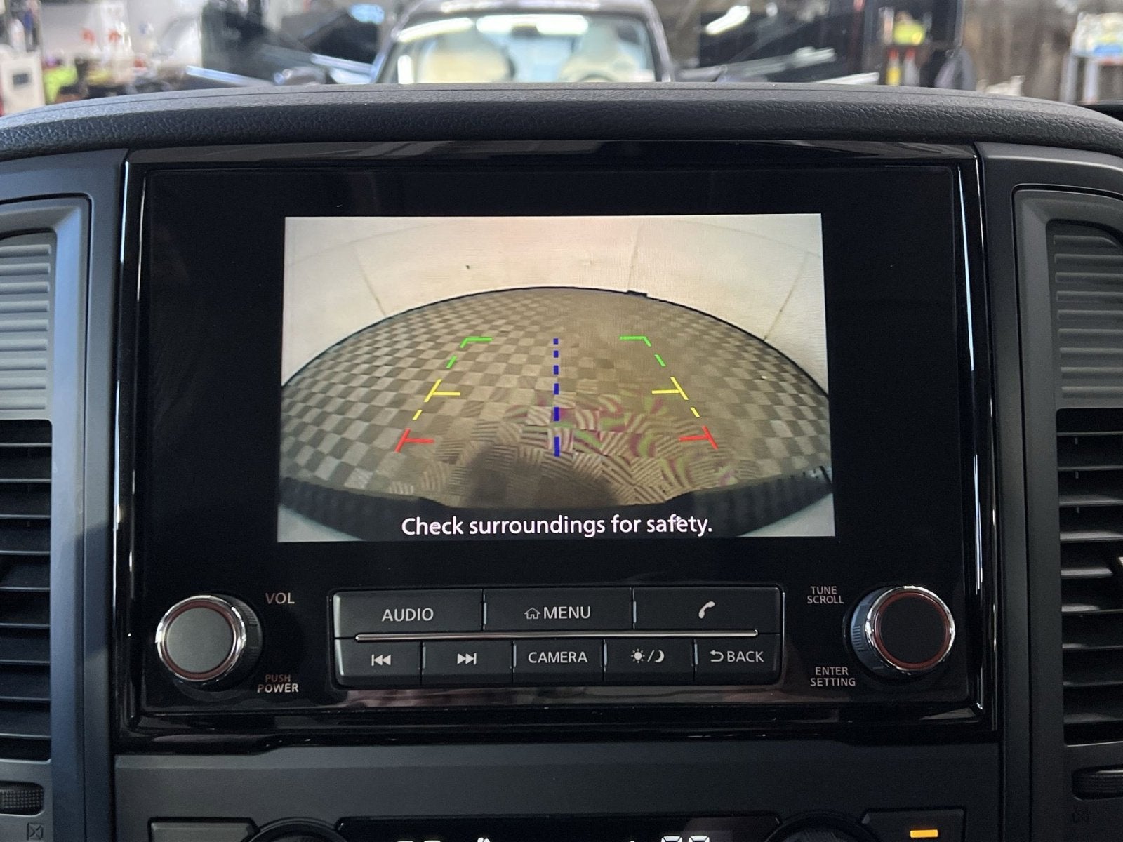 2024 Nissan Titan XD SV