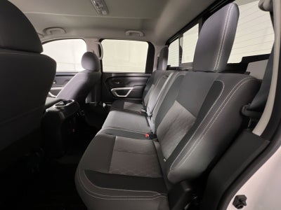 2024 Nissan Titan XD SV