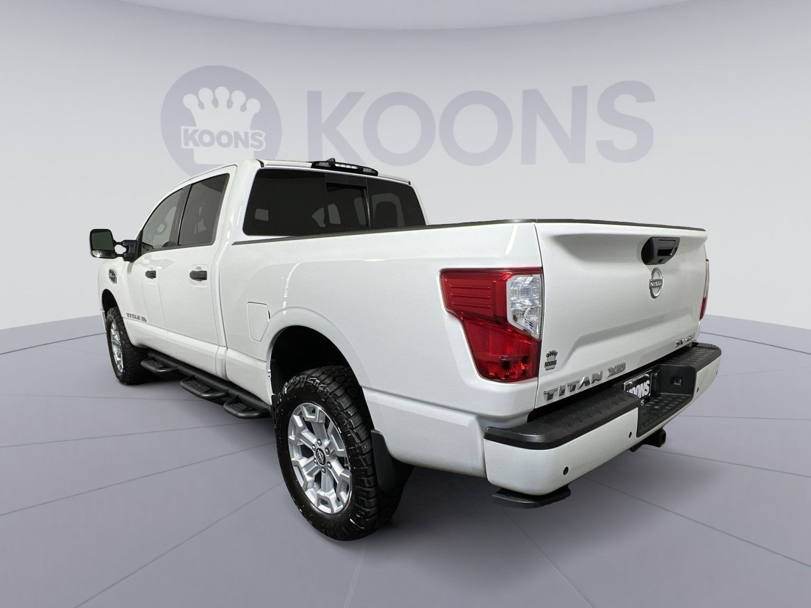 2024 Nissan Titan XD SV