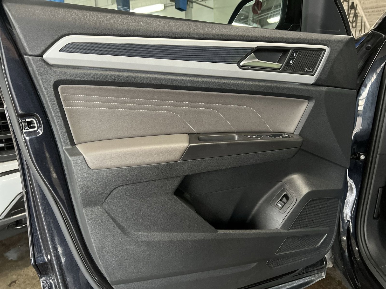 2022 Volkswagen Atlas 3.6L V6 SEL Premium R-Line