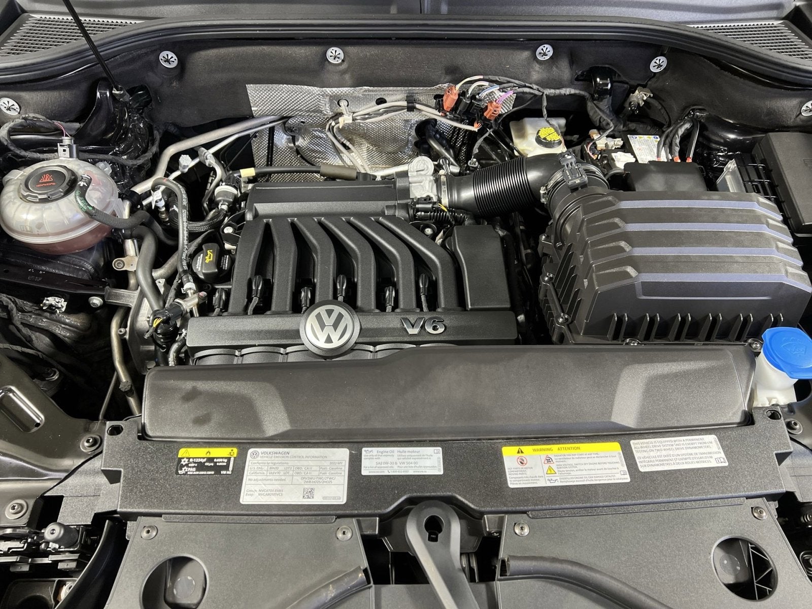 2022 Volkswagen Atlas 3.6L V6 SEL Premium R-Line