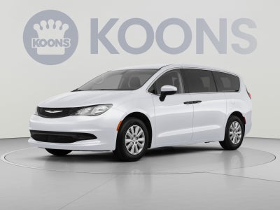2022 Chrysler Voyager LX