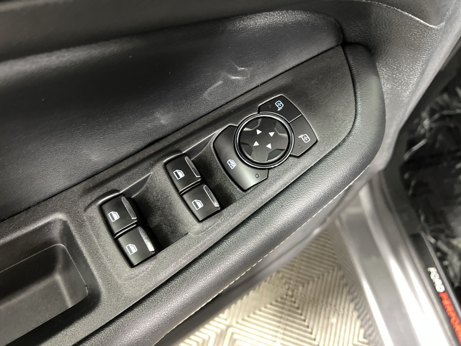 2022 Ford Edge ST