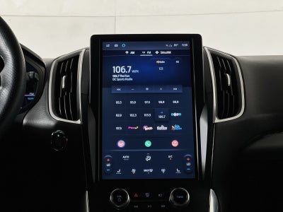 2022 Ford Edge ST