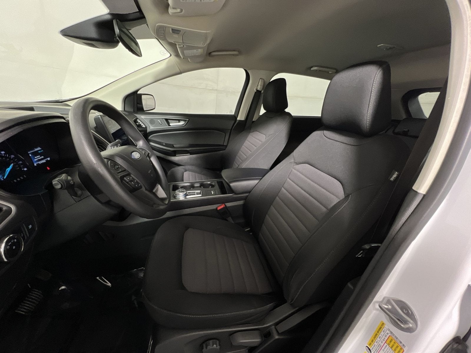2023 Ford Edge SE