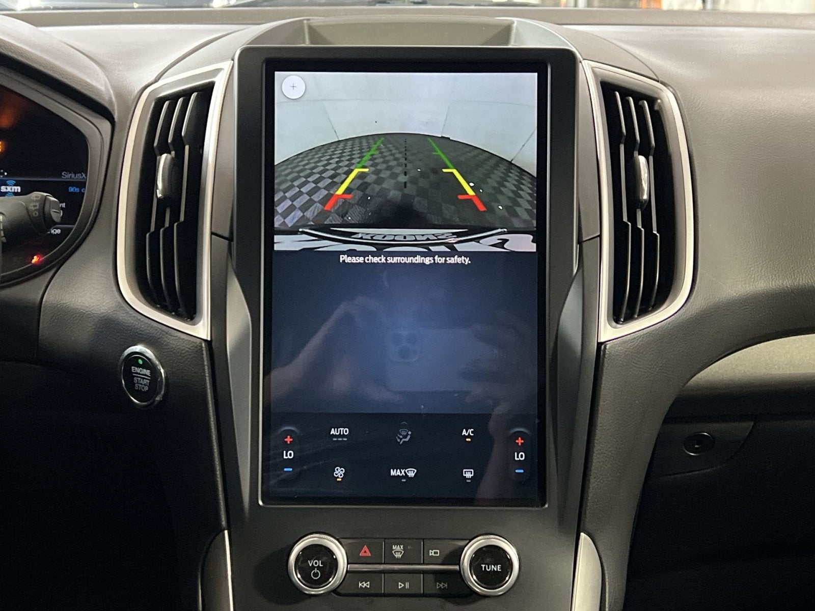 2023 Ford Edge SE