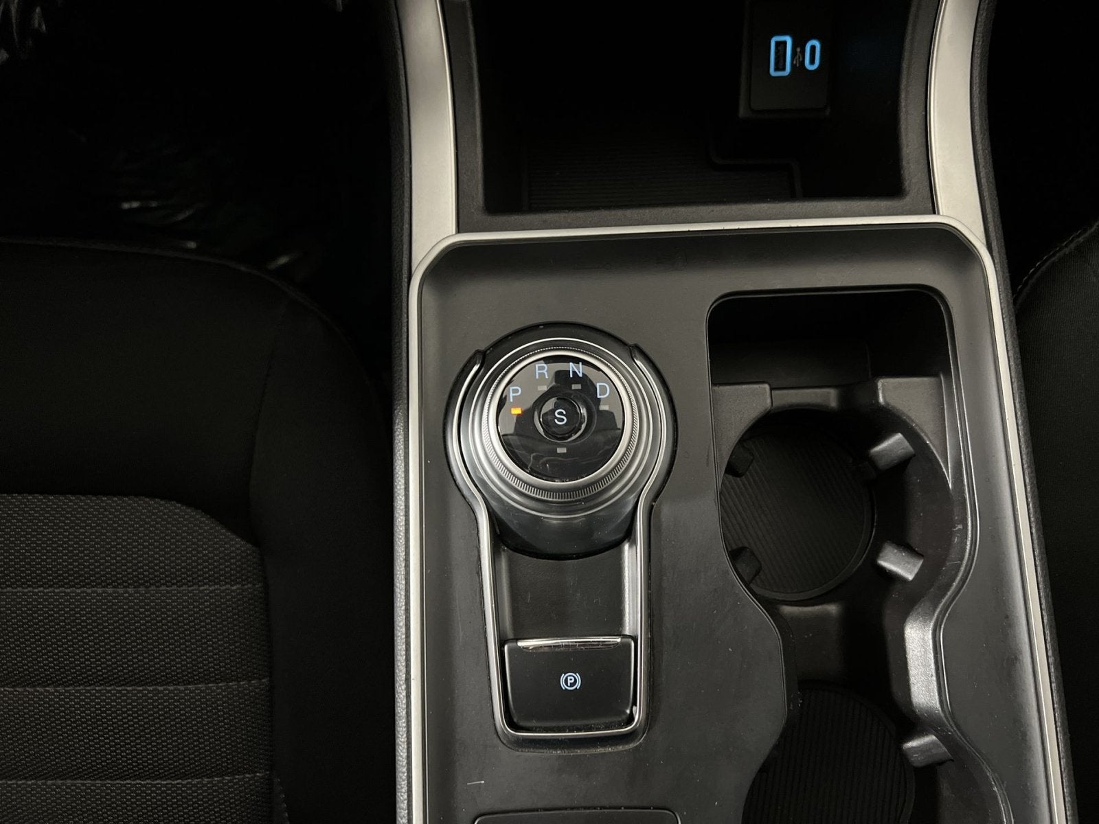 2023 Ford Edge SE