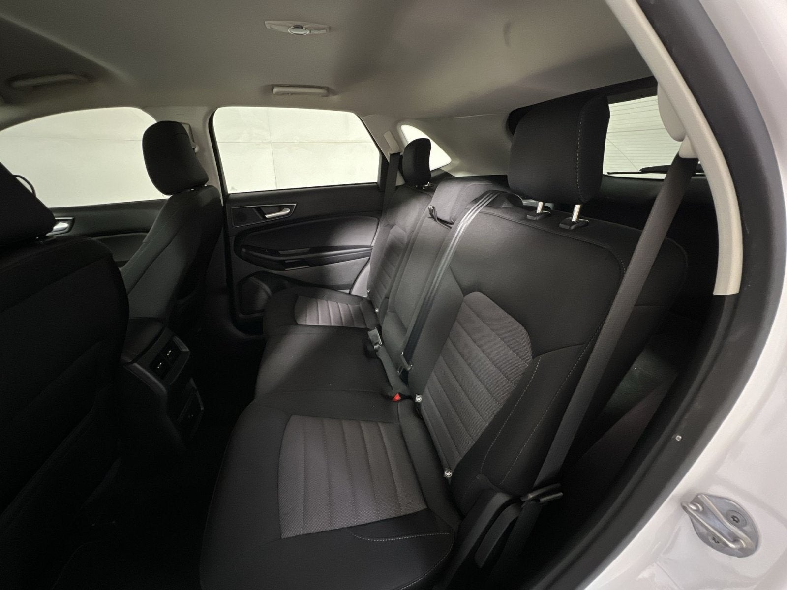 2023 Ford Edge SE