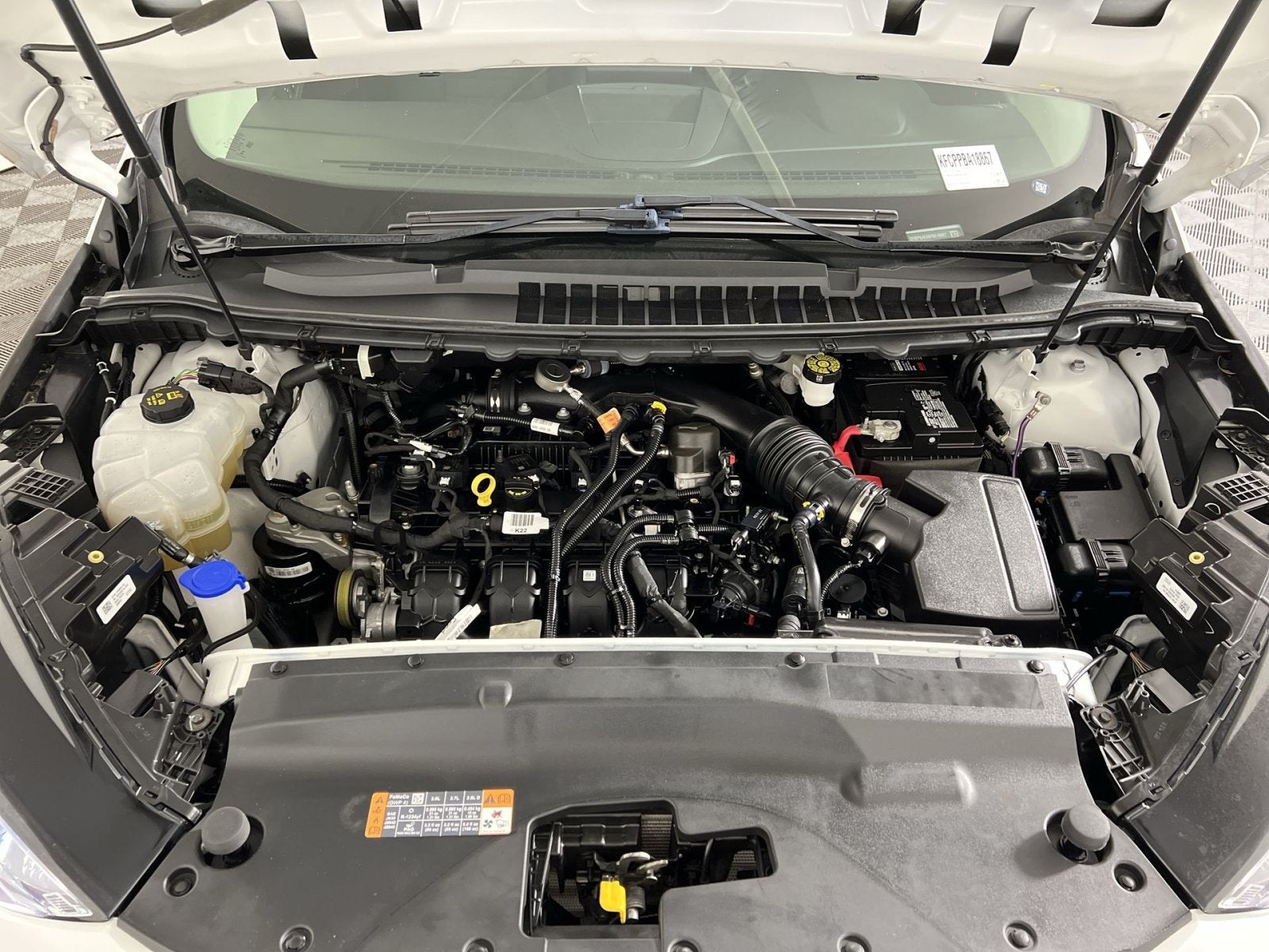 2023 Ford Edge SE