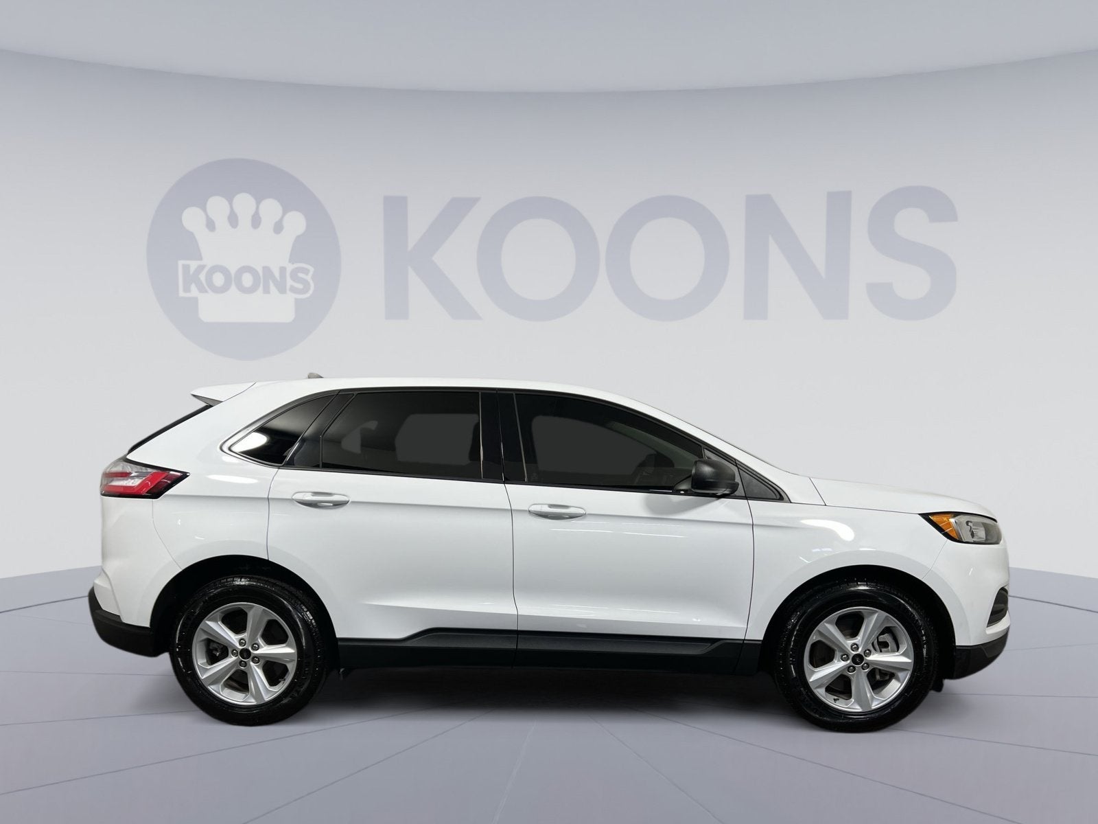 2023 Ford Edge SE