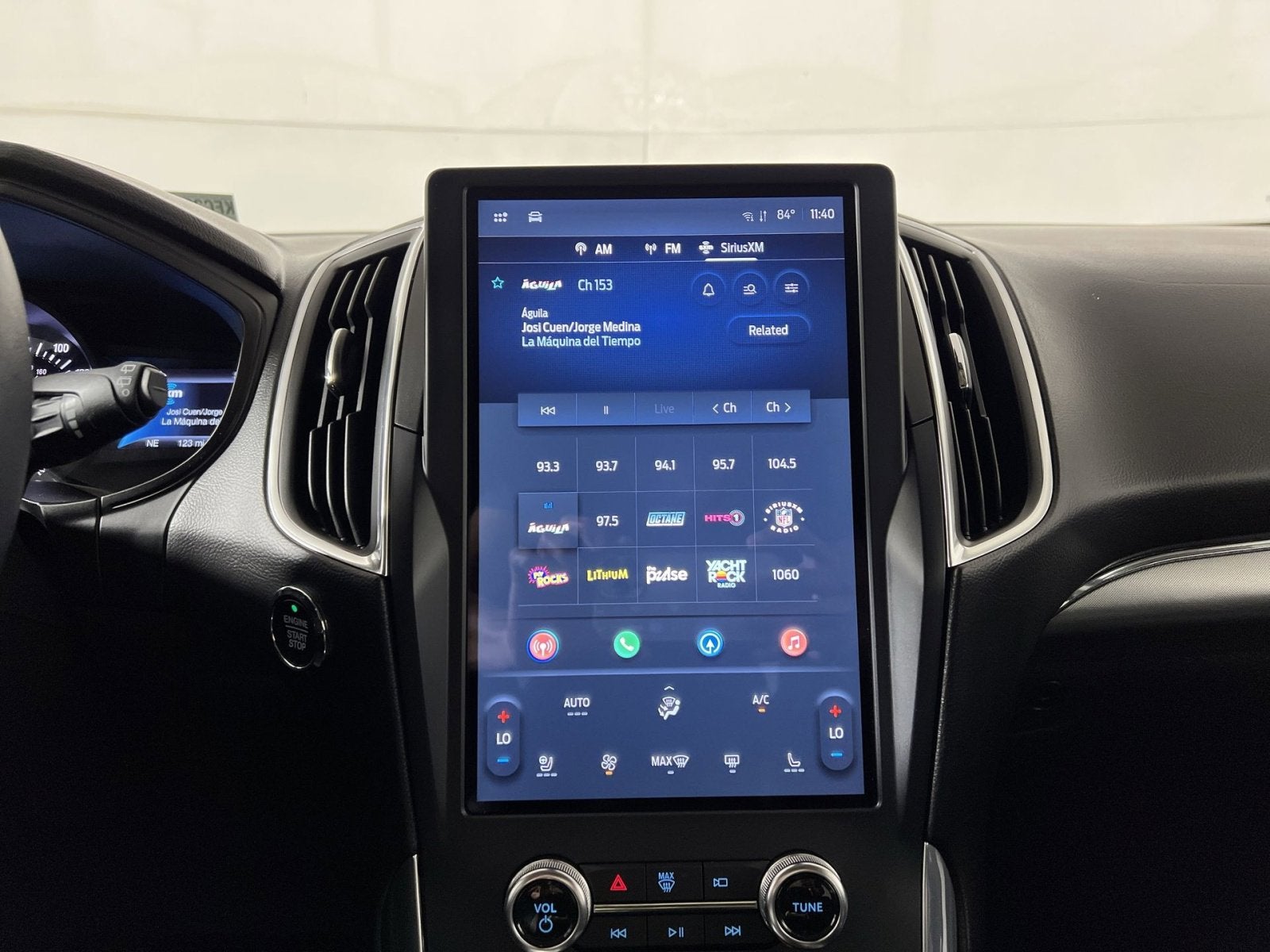 2023 Ford Edge Titanium