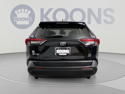 2023 Toyota RAV4 LE