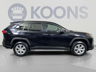 2023 Toyota RAV4 LE