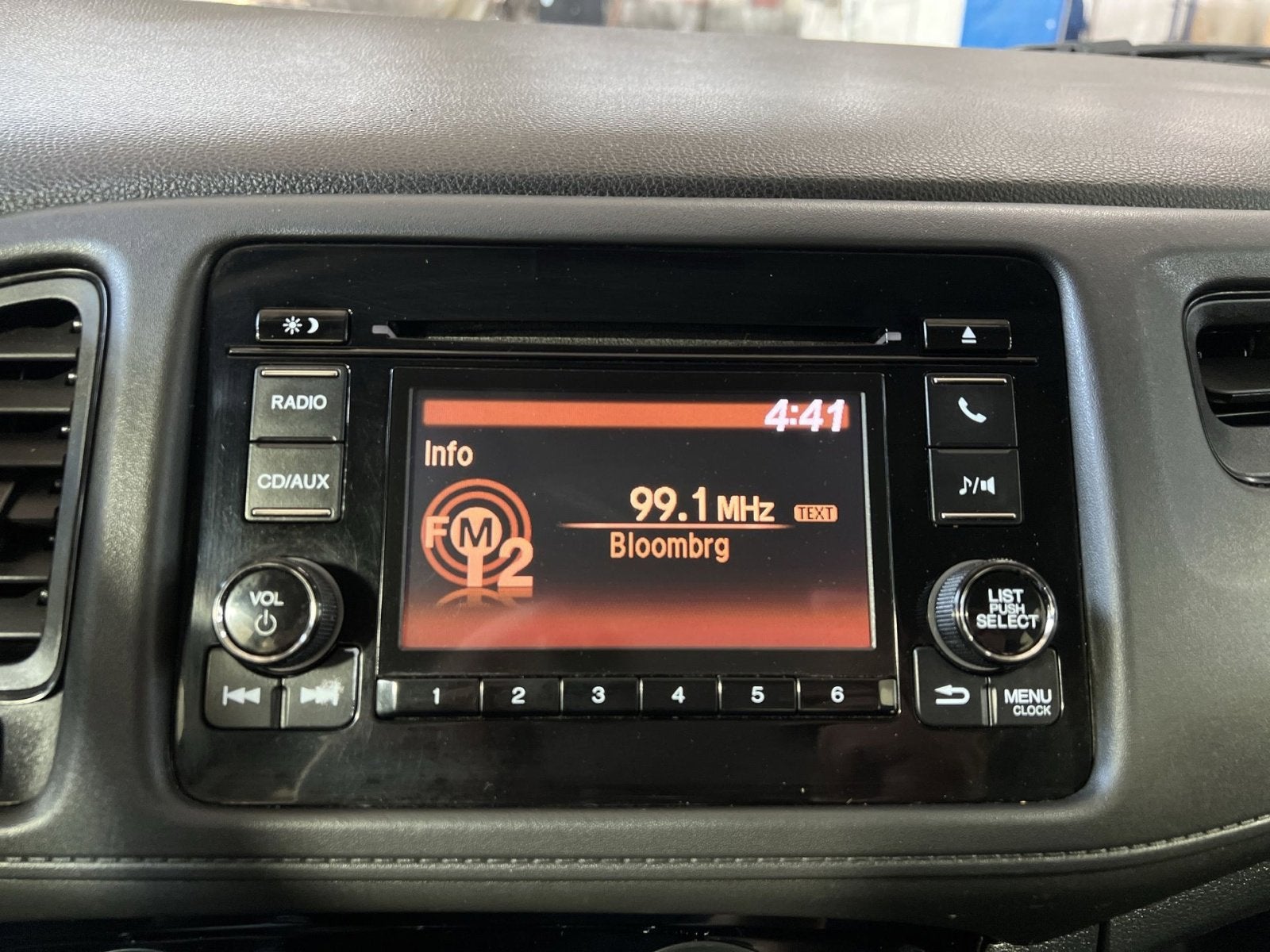 2017 Honda HR-V LX