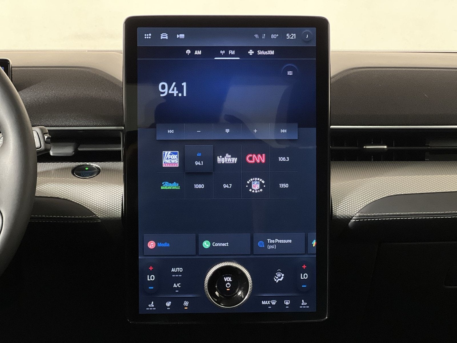 2023 Ford Mustang Mach-E California Route 1