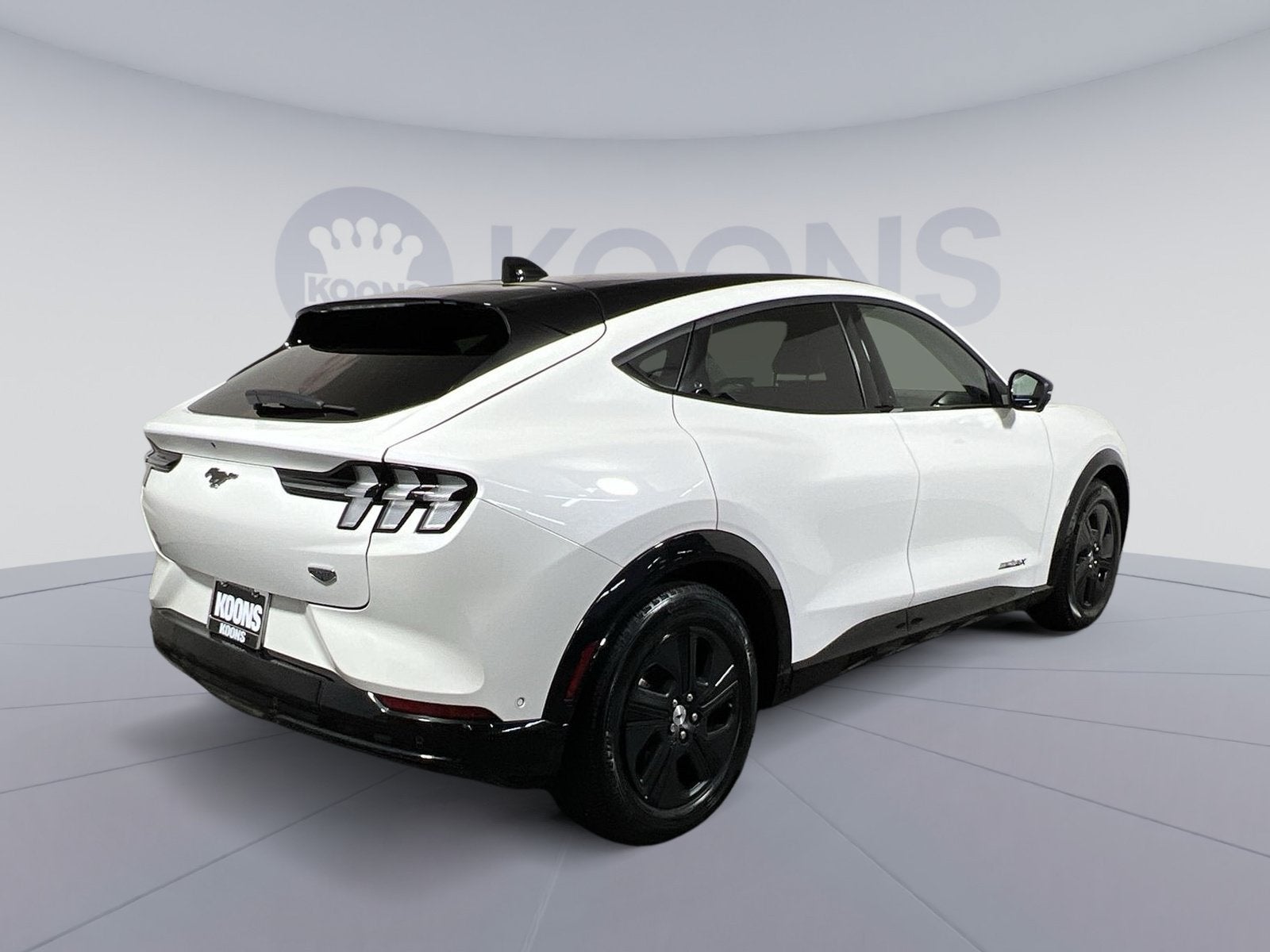 2023 Ford Mustang Mach-E California Route 1