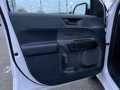 2025 Ford Maverick Lobo Standard