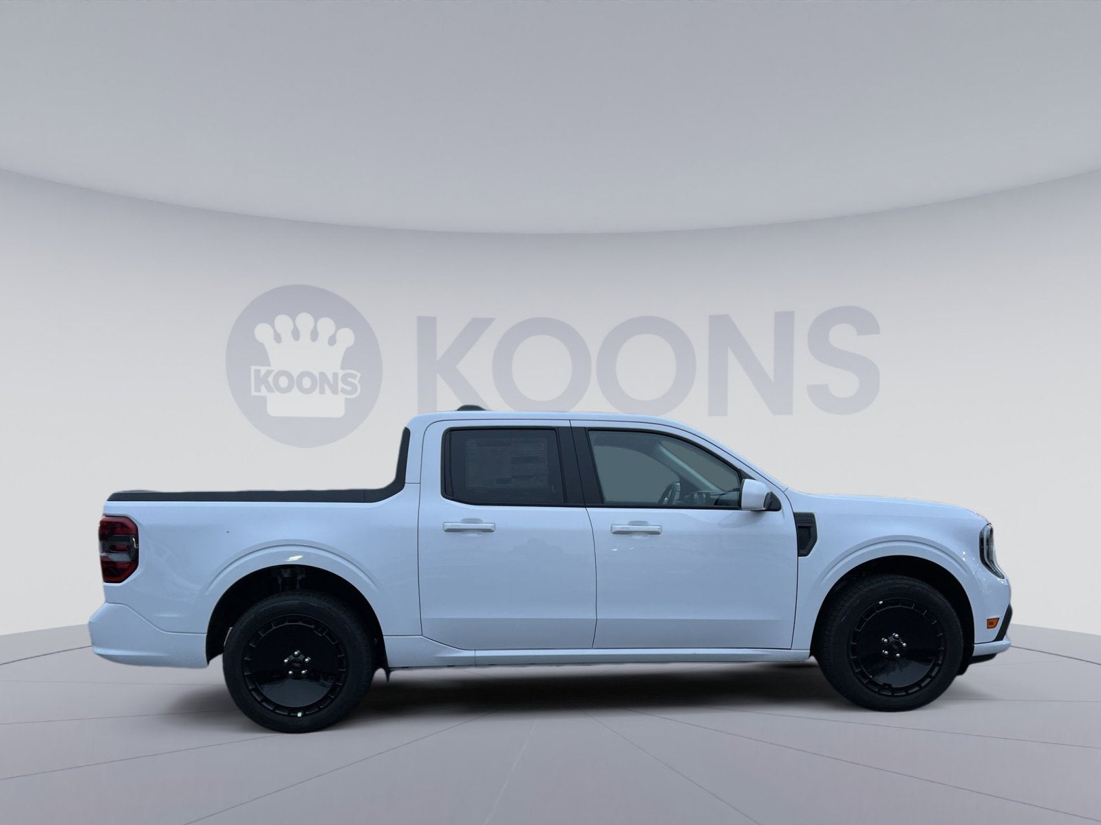 2025 Ford Maverick Lobo Standard