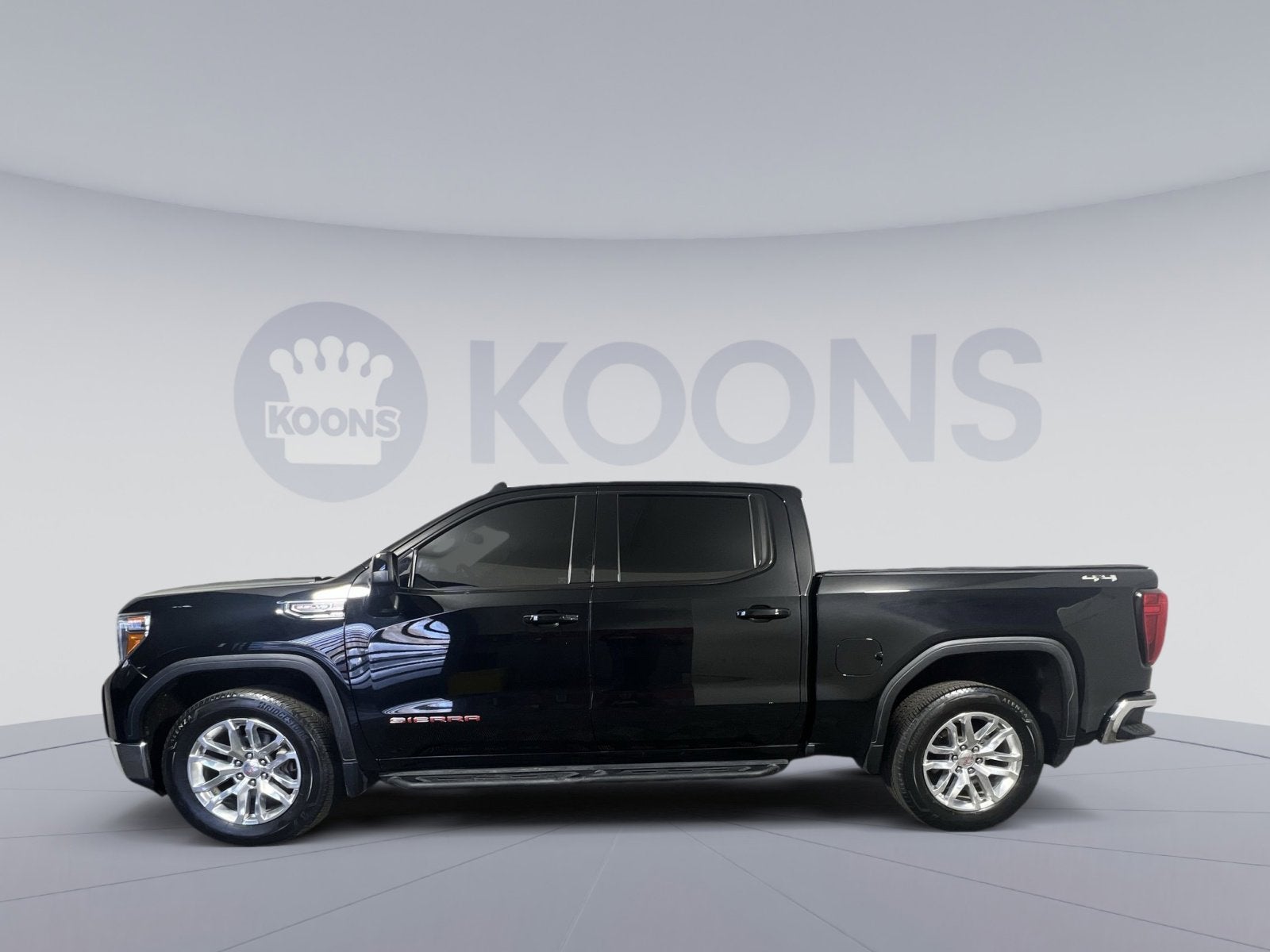 2020 GMC Sierra 1500 SLT