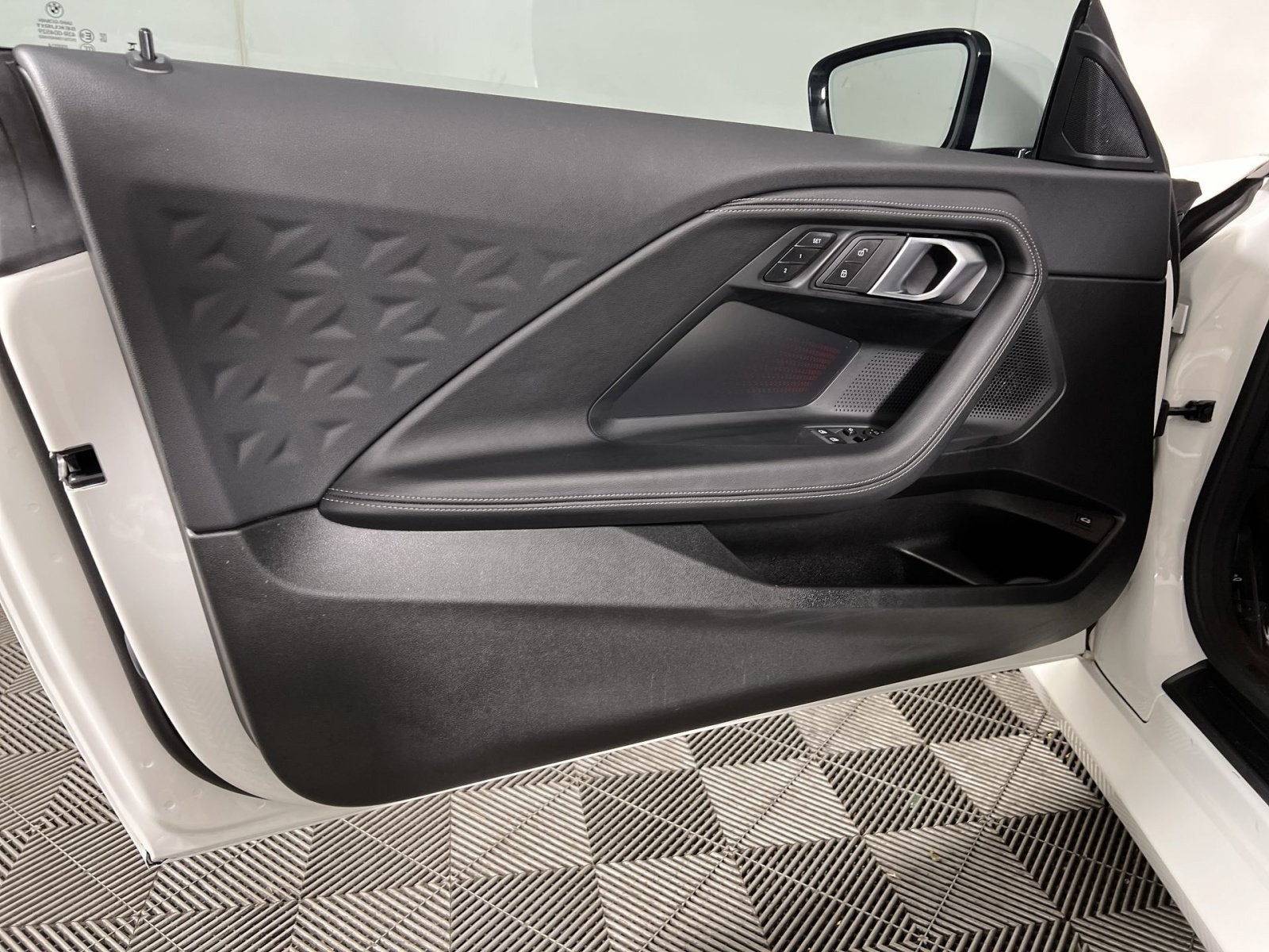 2024 BMW 2 Series 230i
