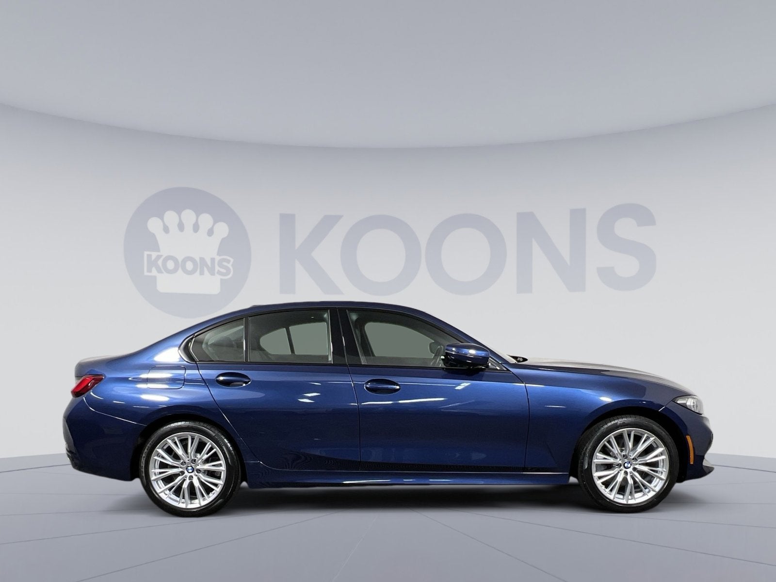 2023 BMW 3 Series 330i xDrive