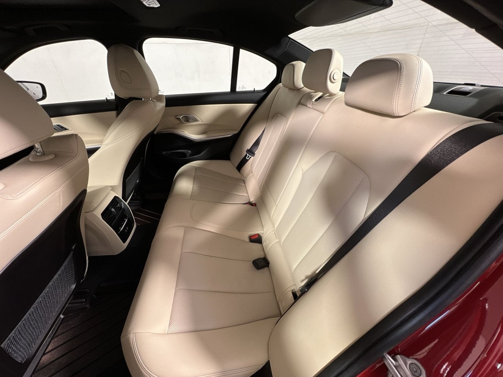 2023 BMW 3 Series 330i xDrive