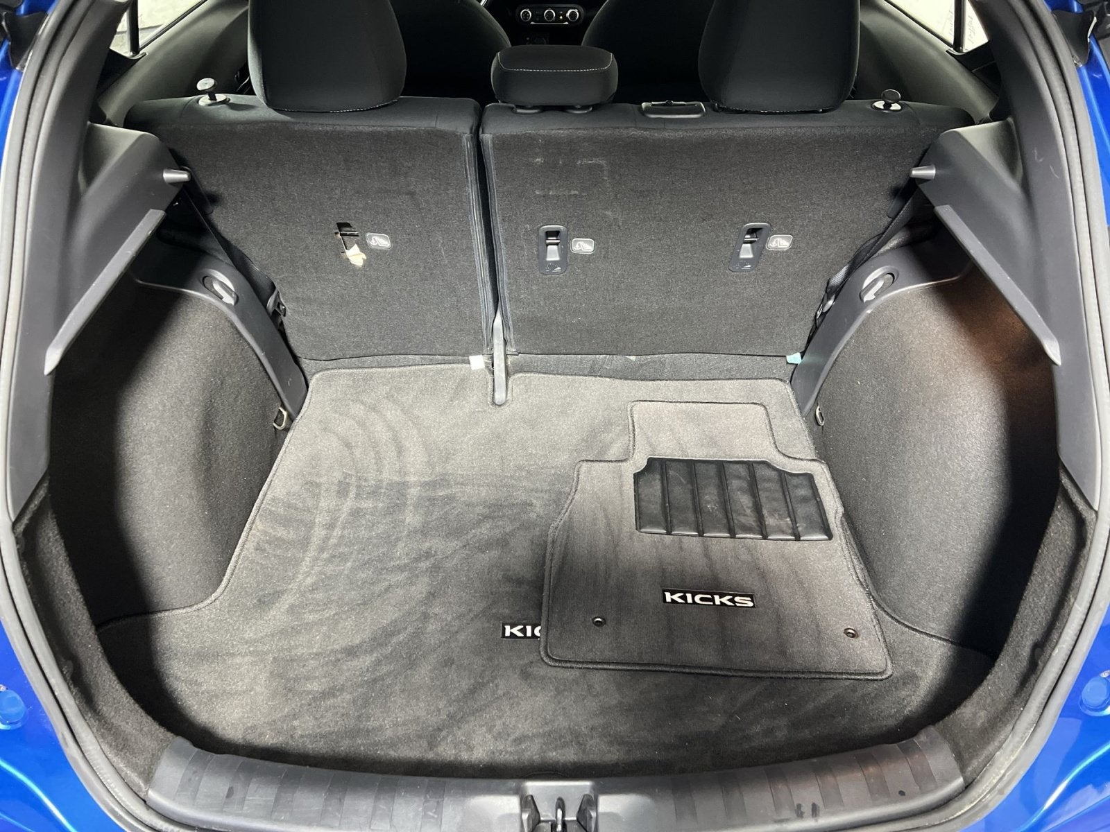 2021 Nissan Kicks S