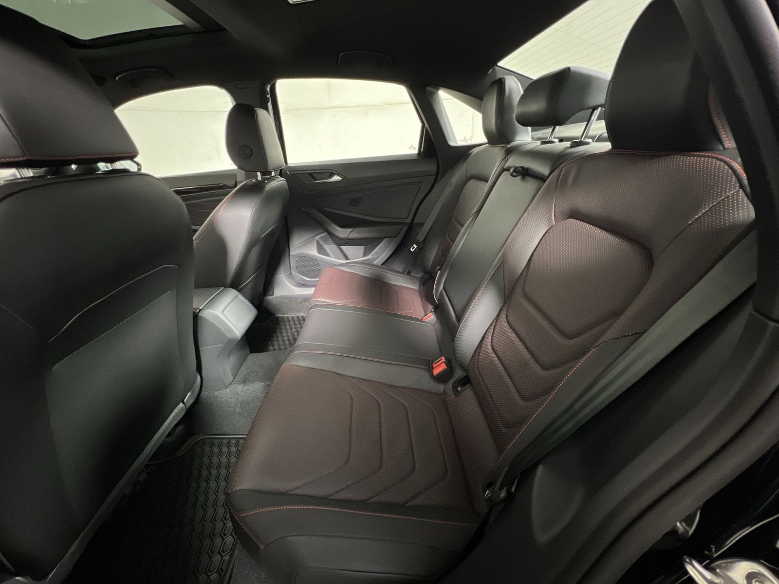 2024 Volkswagen Jetta GLI 2.0T Autobahn