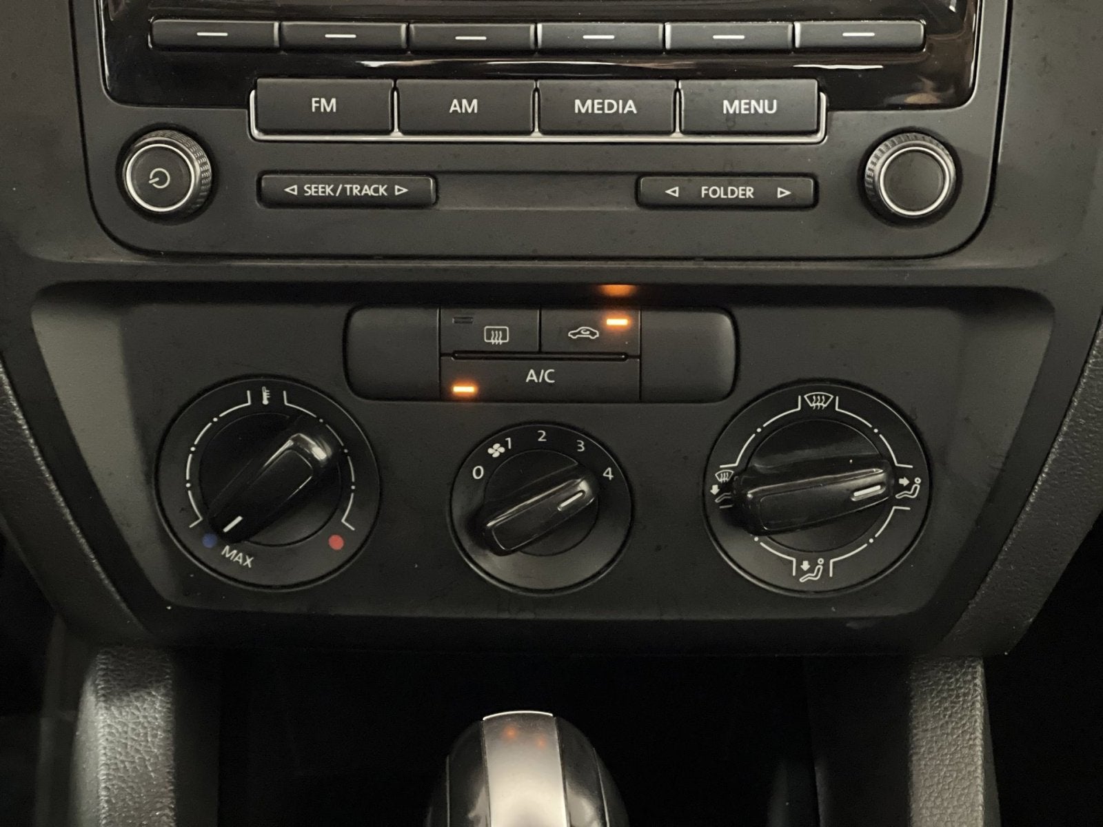 2015 Volkswagen Jetta 2.0L S