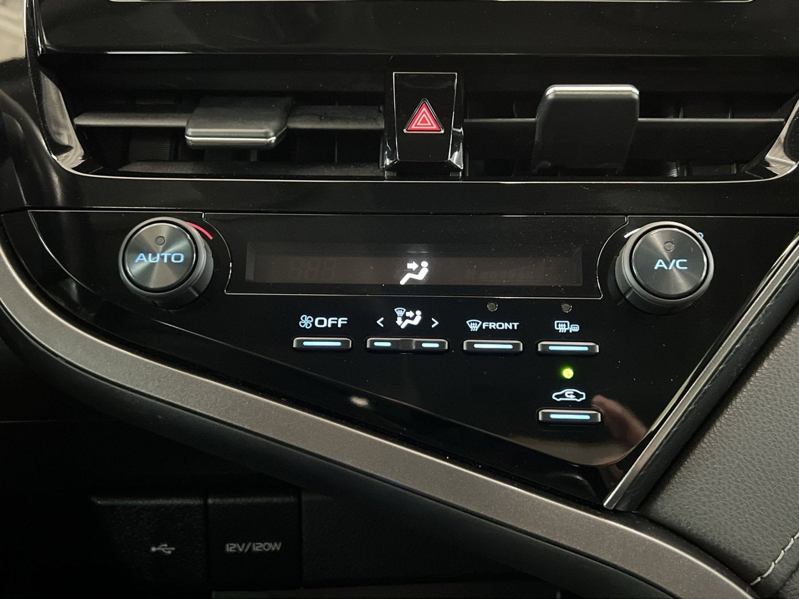 2021 Toyota Camry SE Nightshade