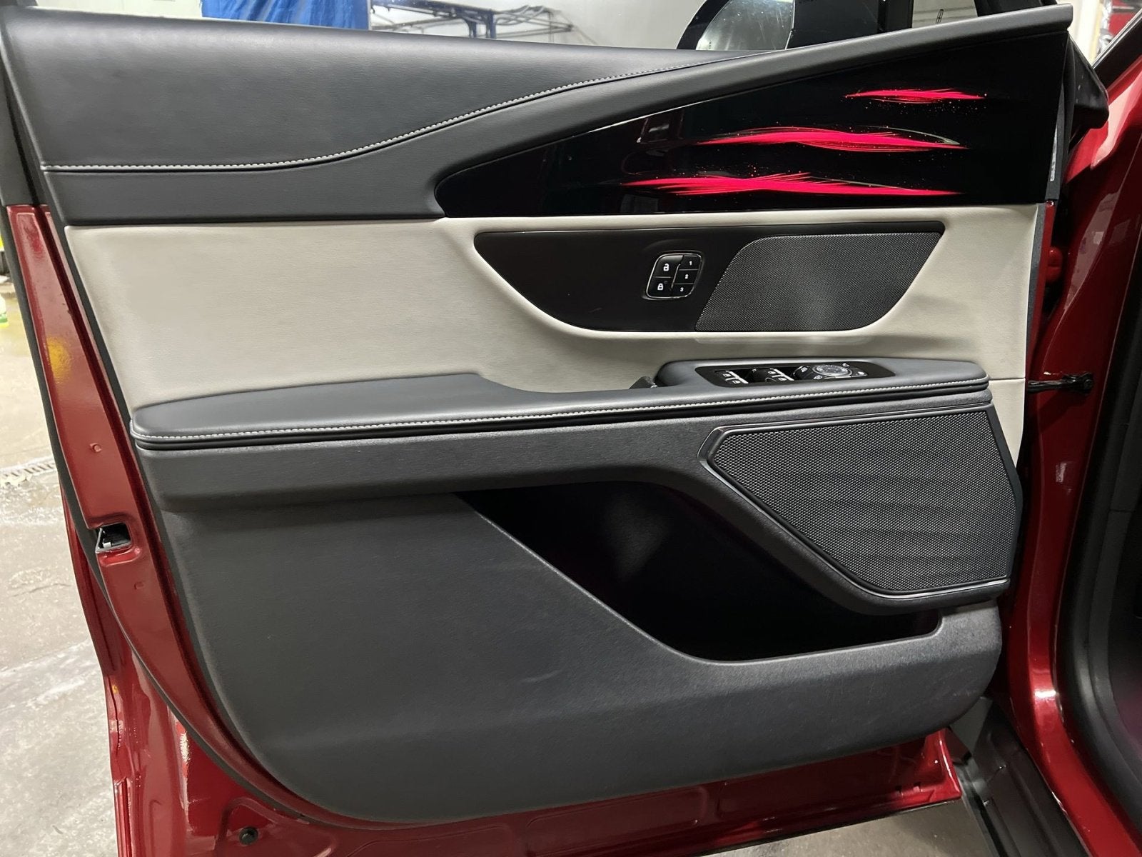 2024 Lincoln Nautilus Reserve