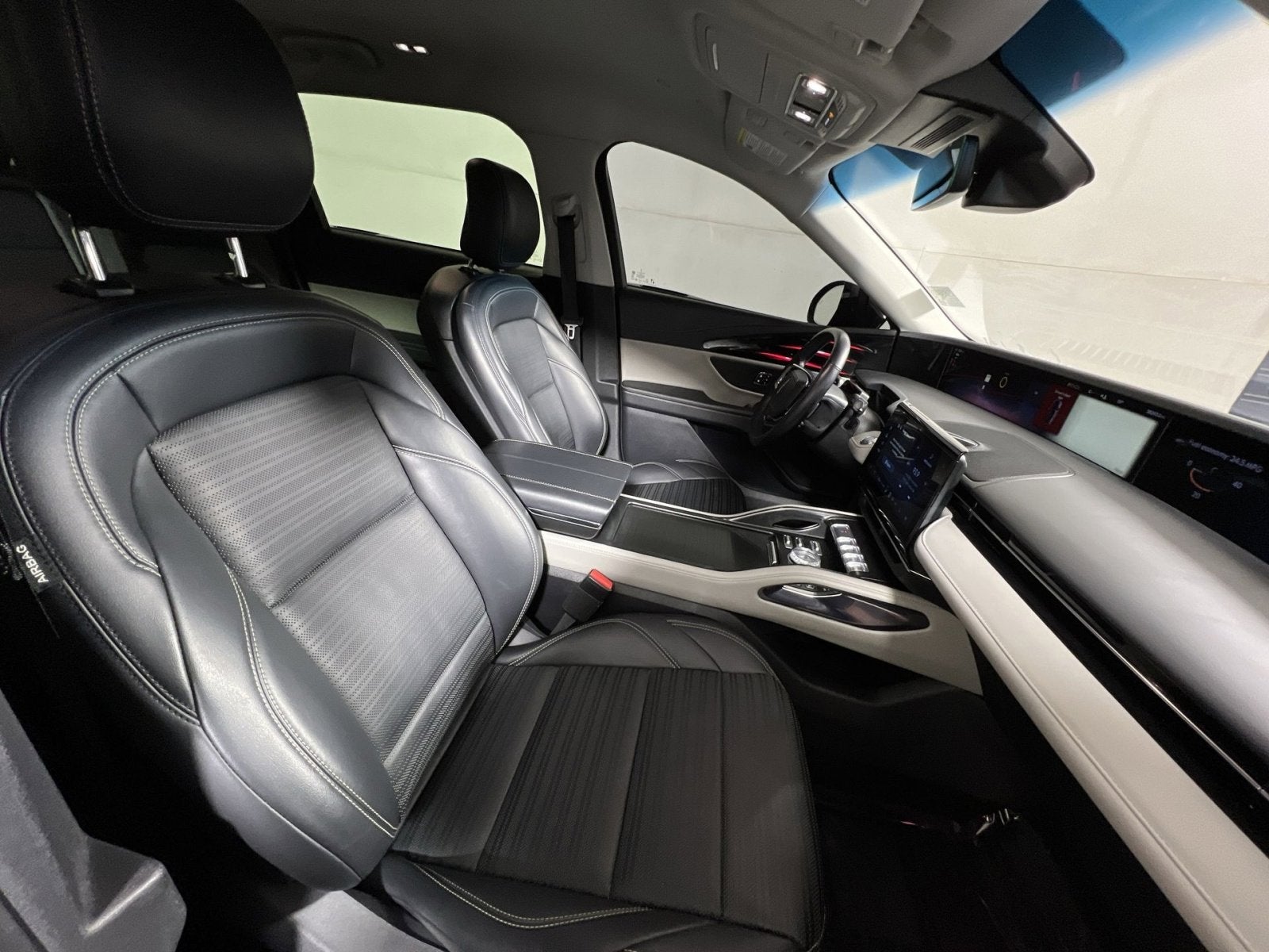 2024 Lincoln Nautilus Reserve