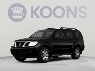 2010 Nissan Pathfinder LE