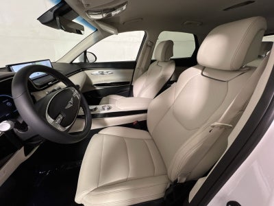 2024 Genesis GV70 2.5T