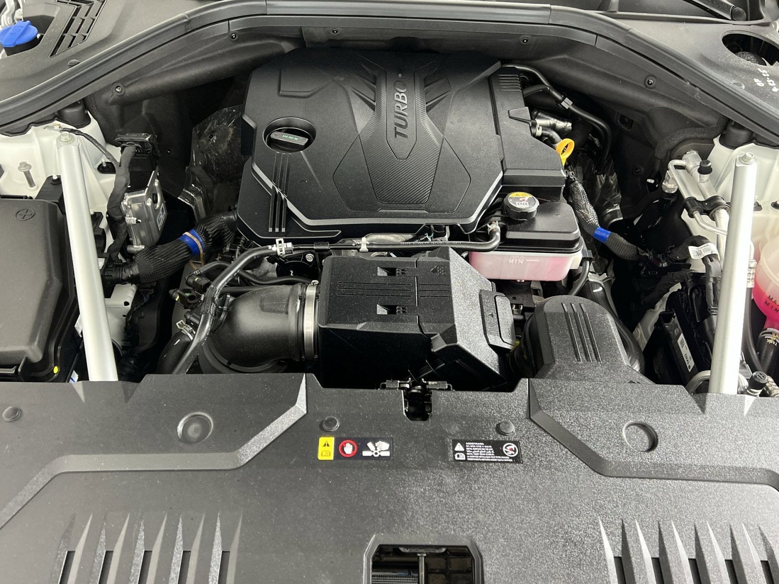 2024 Genesis GV70 2.5T