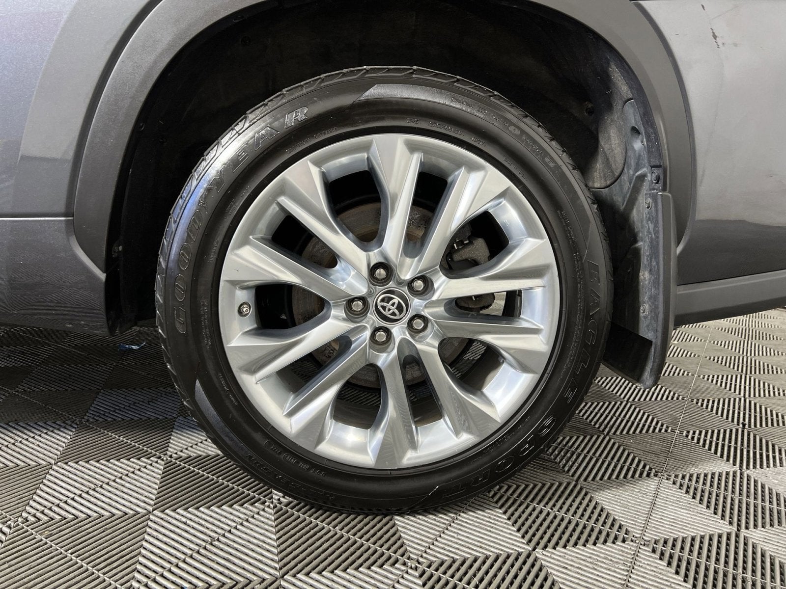 2020 Toyota Highlander Limited