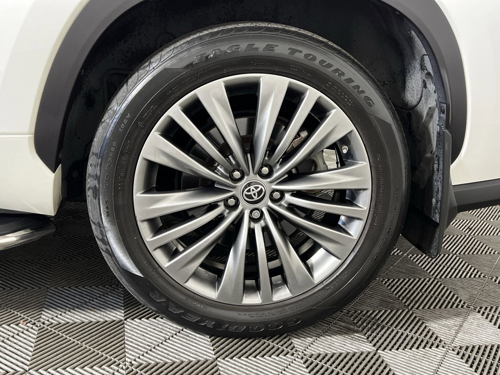 2021 Toyota Highlander Platinum