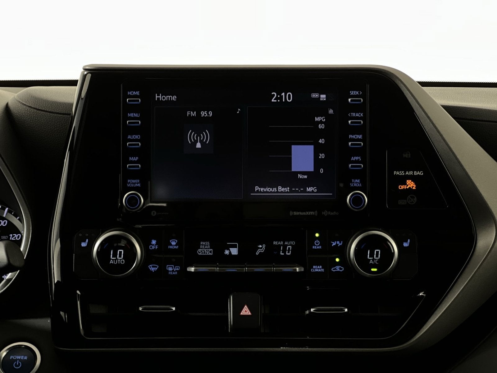 2021 Toyota Highlander Hybrid XLE
