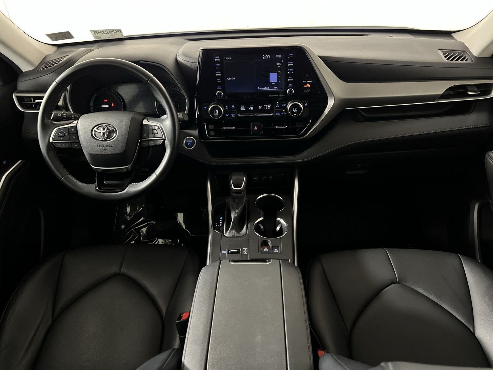 2021 Toyota Highlander Hybrid XLE