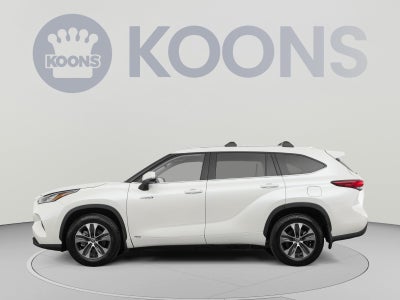 2021 Toyota Highlander Hybrid XLE