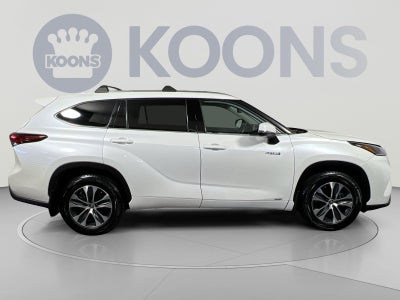 2021 Toyota Highlander Hybrid XLE