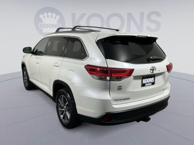 2019 Toyota Highlander SE