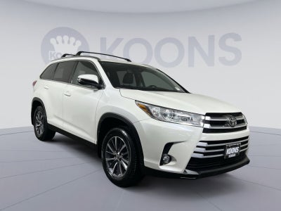 2019 Toyota Highlander SE